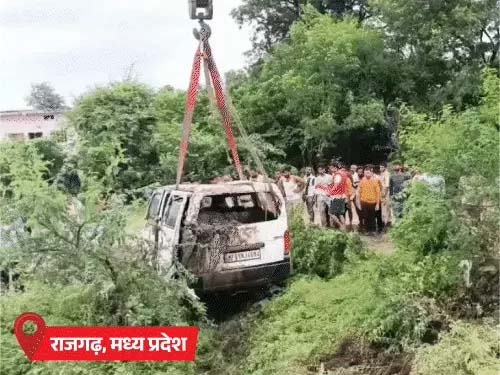 एमपी में नाले में बही कार, 9 की मौत:बाड़मेर-बीकानेर में सड़कें डूबीं Car swept away in drain in MP, 9 dead; roads submerged in Barmer-Bikaner.