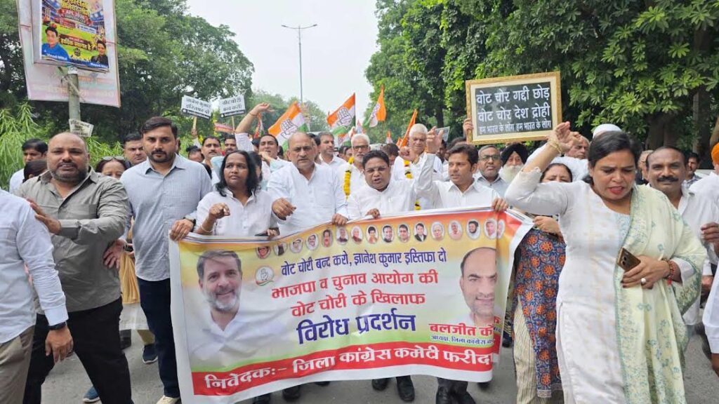 लोकतंत्र की आवाज दबाने का काम कर रही है भाजपा सरकार : जयप्रकाश The BJP government is working to stifle the voice of democracy: Jaiprakash.