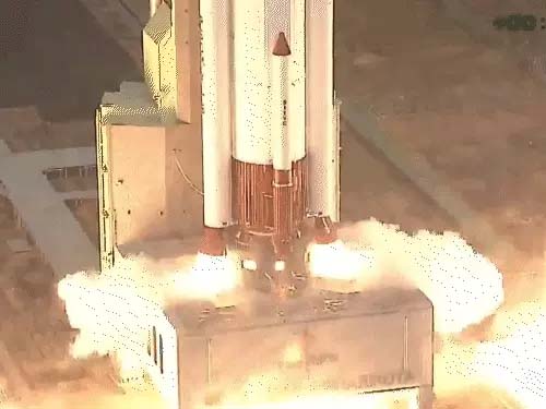 कर्मचारियों का सवाल- क्या ISRO रॉकेट नहीं बनाएगा?:9 संगठनों ने प्राइवेटाइजेशन पर स्पष्टीकरण मांगा Employees ask: Will ISRO not build rockets? Nine organizations seek clarification on privatization.
