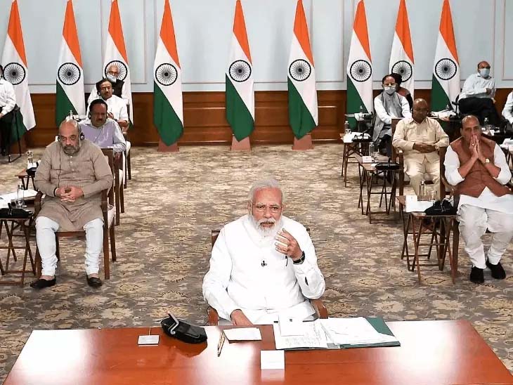 PM मोदी की क्लास में कैबिनेट मिनिस्टर्स:आज काम का प्रेजेंटेशन, कल रिव्यू Cabinet Ministers in PM Modi's 'Class': Work Presentation Today, Review Tomorrow