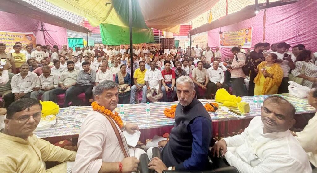 समूचे लोकसभा क्षेत्र में घूम रहा विकास का पहिया : कृष्णपाल गुर्जर The wheel of development is turning across the entire Lok Sabha constituency: Krishan Pal Gurjar